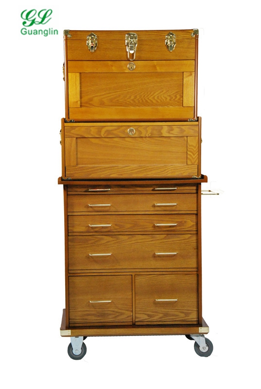 Tool cabinet